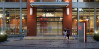 法国里昂商学院亚洲校区2020年的星空免费安装app