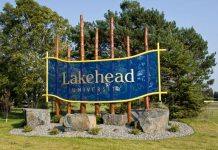 加拿大湖首大学校的院校生活