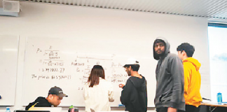 疫情中的求学故事:五位海外留学生的新学年