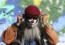 美国普金斯大学:美国单日新增确诊新冠病例超过12.6万例 创下纪录