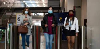 为确保圣诞假期安全返家 英国政府计划对大学生进行大规模检测