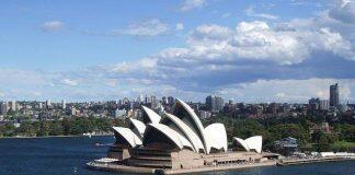 去澳大利亚留学,该如何申请澳大利亚的大学?