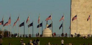 美国约翰斯霍普金斯大学:美国平均每33人就有1人确诊新冠