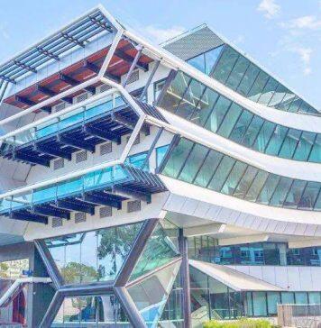 留学澳大利亚,来看看莫纳什大学和蒙纳士商学院硕士要求