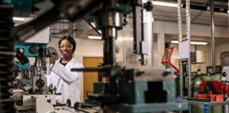 英国伯恩茅斯大学线上展出新生代设计师与工程师的原创作品