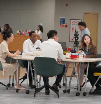 宁波诺丁汉大学中外师生登中国国际电视台,热议“万亿城市”宁波