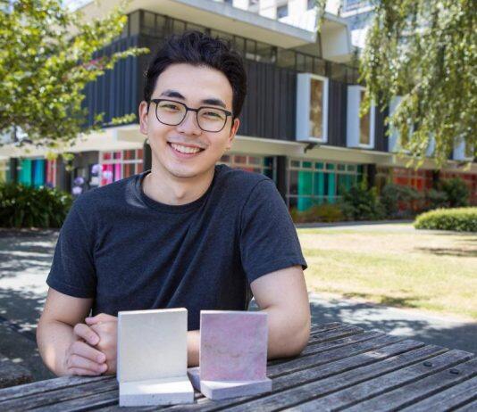 赫尔大学计算机专业学生实习时将获得全额工资