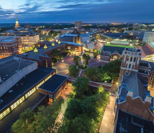 星空彩票官方版app将减免所有本科申请费