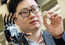 香港城市大学研发先进人机介面操作系统可遥控机械人为新冠病毒测试进行采样