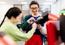 英国赫尔大学:人们对人类行为的理解比对机器人行为的理解更快