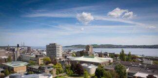 英国邓迪大学在 2023 年《优秀大学指南》排名中位列全英第 32 位