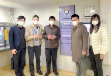 腾讯基金会代表团到访香港大学实验室 了解喷鼻式新冠疫苗研发