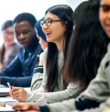 英国普利茅斯大学暑期学前语言课程课前研讨会于5月19日举办(线上)