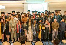 爱荷华大学国际项目部联合多部门打造专属于国际学生的毕业庆祝仪式