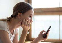 被动使用社交媒体与更高水平的孤独感和心理困扰有关