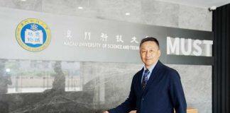 澳门科技大学医学院研究人员成功利用病人自身干细胞再生修复耳朵及手指缺陷