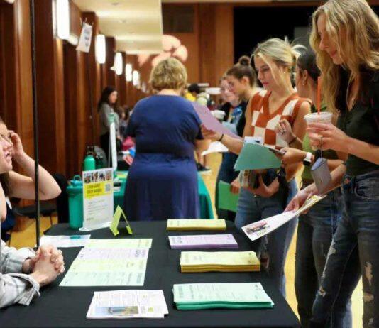 美国爱荷华大学星空捕鱼游戏赚钱软件展会