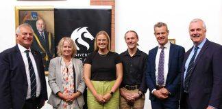 学生的成功离不开真实世界中的实践经验