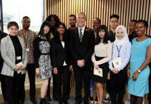 英国提赛德大学设置了多种奖金丰厚的奖学金