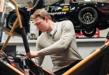 在世界赛车之都学习王牌赛车专业是怎样的体验?