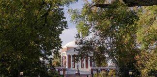 您知道美国弗吉尼亚大学在国际排名方面有哪些荣誉吗?