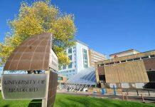 布拉德福德大学管理学院持续获得英国特许小型商业协会认证