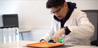 加拿大圣玛丽大学学生团队研发海藻基环保塑料斩获加拿大霍特奖冠军